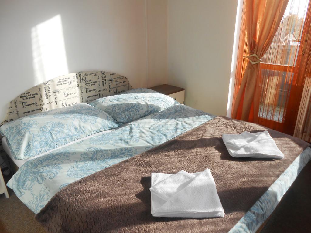 White Rabbit Hall Podebrady Ruang foto